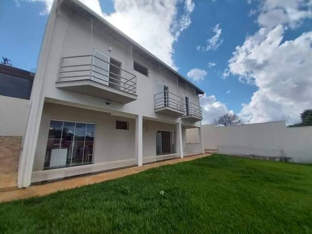Casa para Venda em São João da Boa Vista - 2