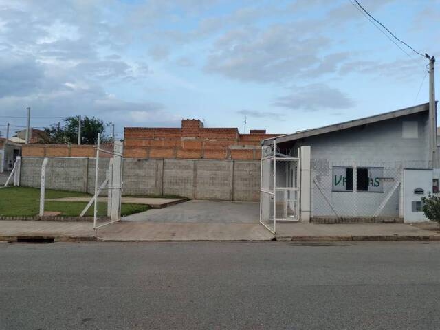 Casa para Venda em São João da Boa Vista - 4