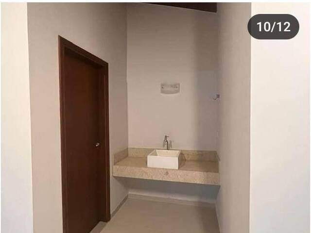 Casa para Venda em São João da Boa Vista - 4