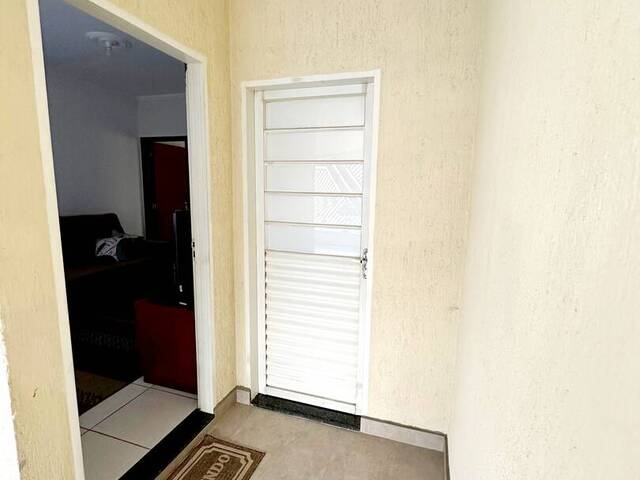 Casa para Venda em São João da Boa Vista - 3