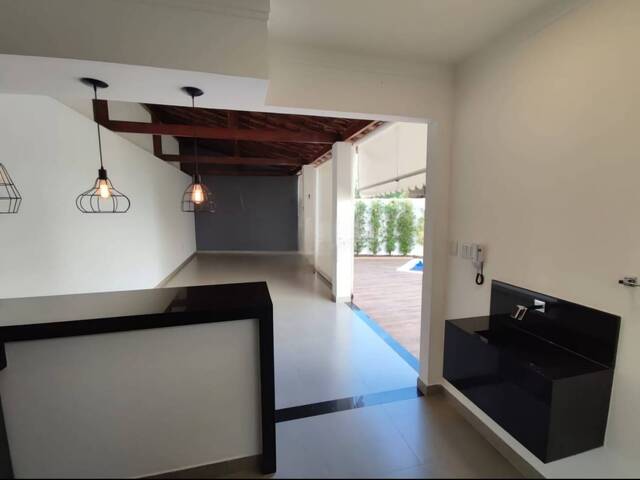 Casa para Venda em São João da Boa Vista - 5