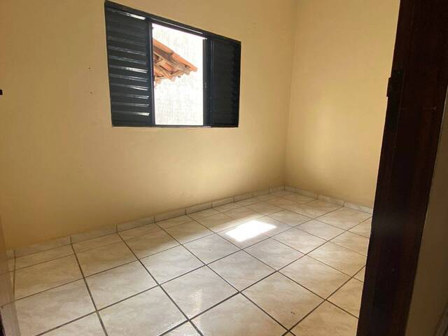 Casa para Venda em São João da Boa Vista - 5