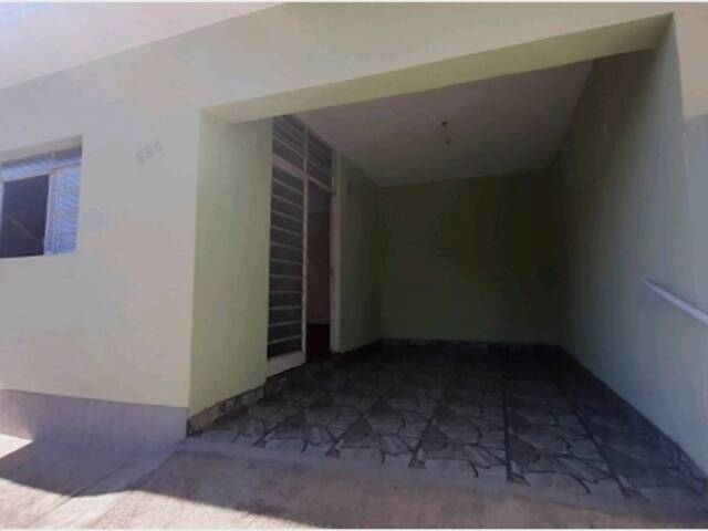 Casa para Venda em São João da Boa Vista - 2
