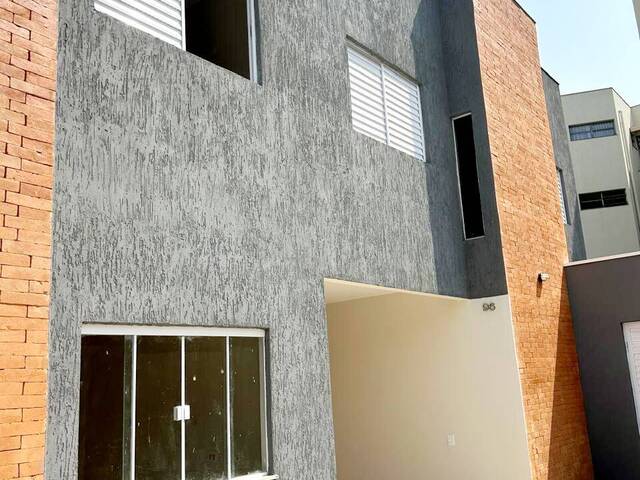 Casa para Venda em São João da Boa Vista - 2