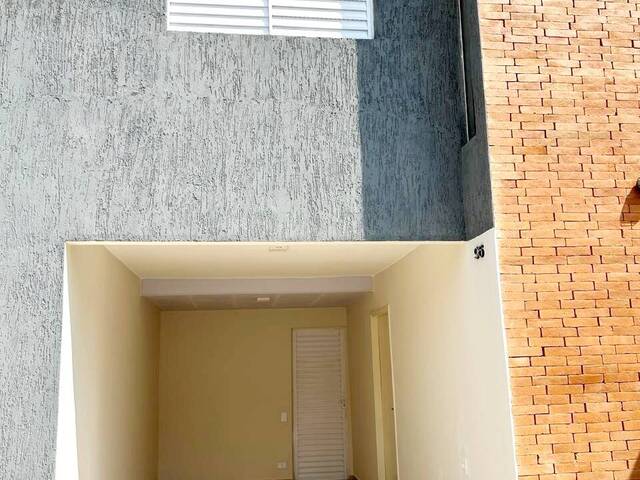 Casa para Venda em São João da Boa Vista - 3