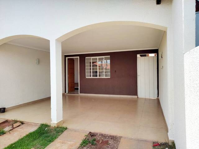 #249 - Casa para Venda em Araras - SP