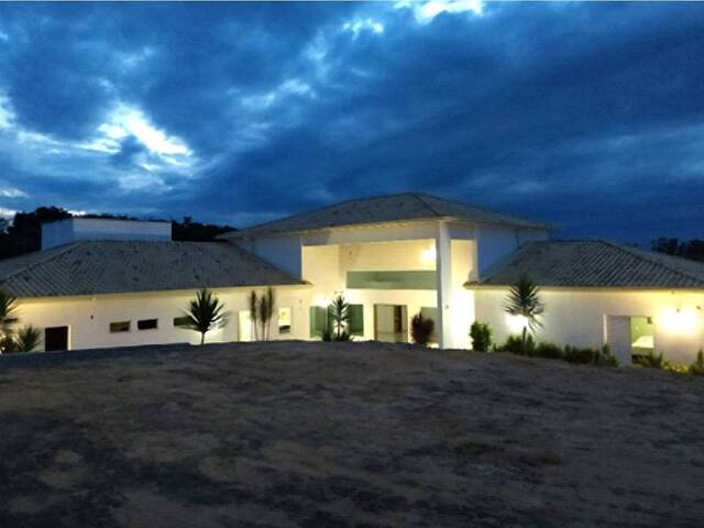 #258 - Casa para Venda em Esmeraldas - MG
