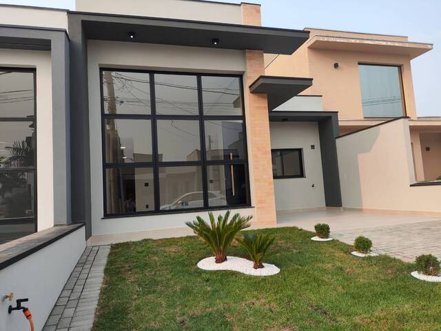 #263 - Casa para Venda em Salto - SP