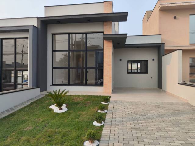 #263 - Casa para Venda em Salto - SP