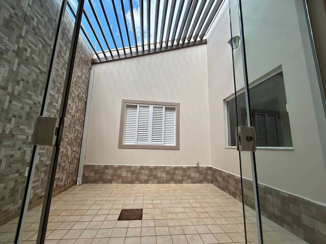Casa para Venda em Botucatu - 4