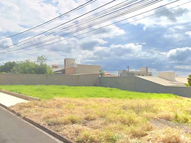 #409 - Área para Venda em São João da Boa Vista - SP