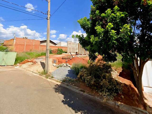 Venda em Jacarandás - São João da Boa Vista