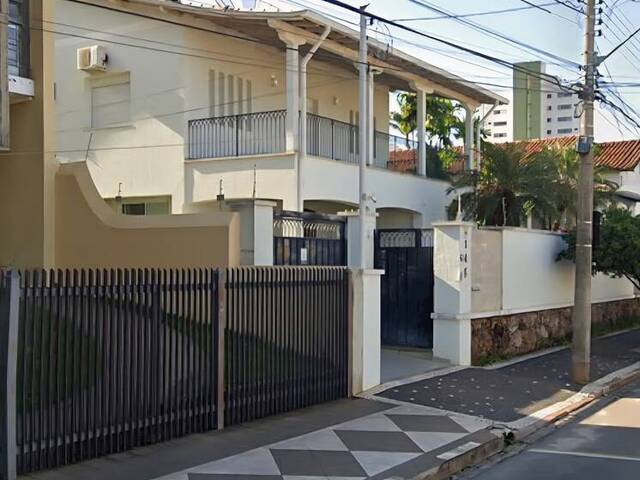 #411 - Casa para Venda em São João da Boa Vista - SP