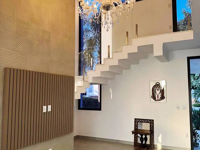 #412 - Casa para Venda em São João da Boa Vista - SP