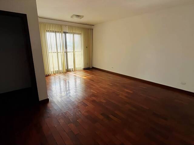 #413 - Apartamento para Venda em São João da Boa Vista - SP