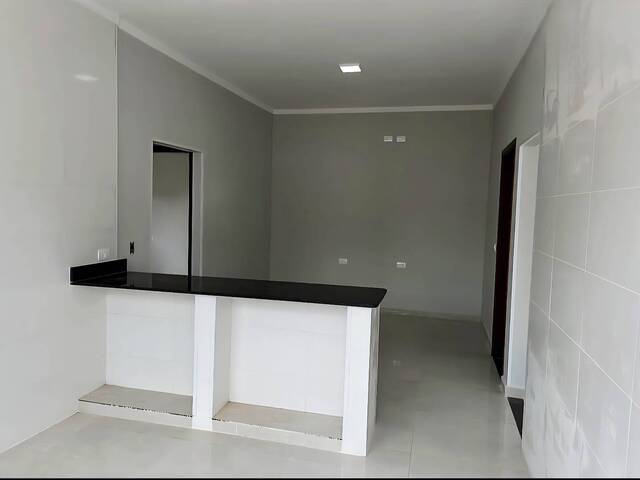 #427 - Casa para Venda em São João da Boa Vista - SP