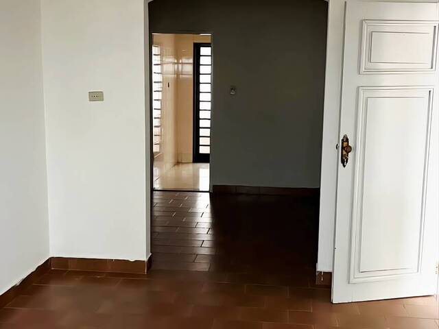 Casa para Venda em São João da Boa Vista - 5