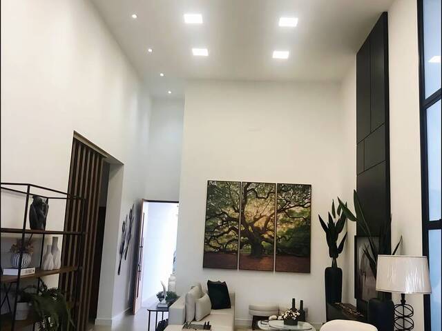 #460 - Casa para Venda em São João da Boa Vista - SP