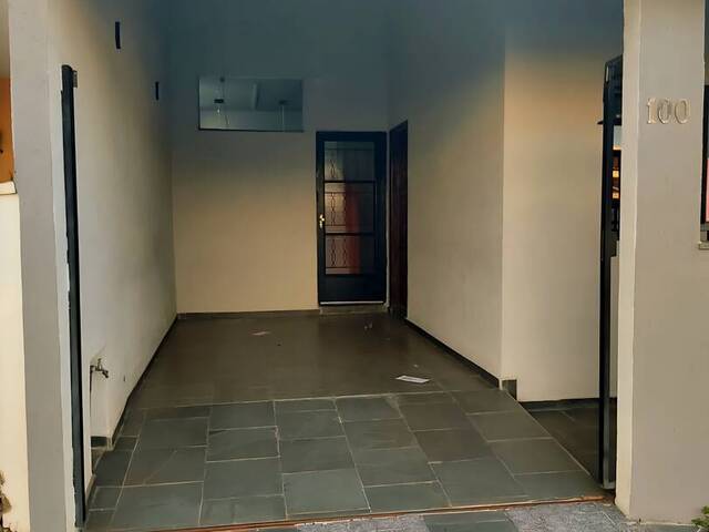 #472 - Casa para Venda em São João da Boa Vista - SP