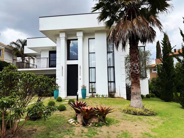 #479 - Casa para Venda em Poços de Caldas - MG