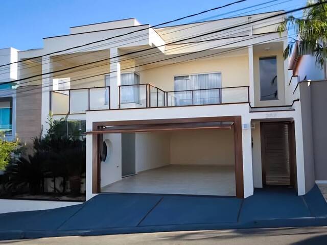 #486 - Casa para Venda em São João da Boa Vista - SP