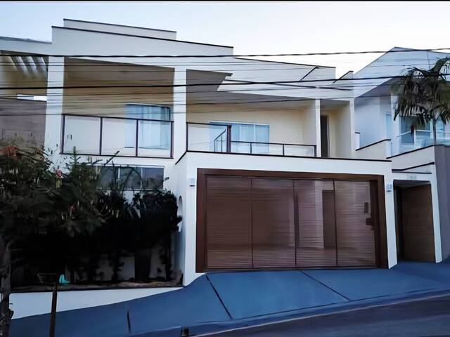 #486 - Casa para Venda em São João da Boa Vista - SP