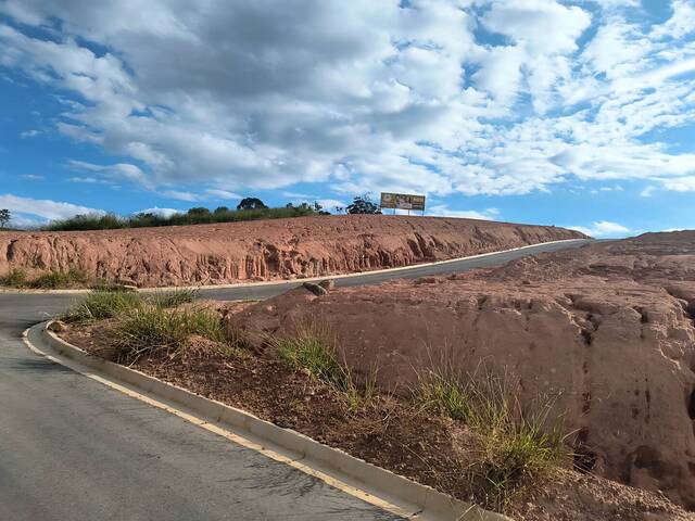 #489 - Terreno para Venda em Bandeira do Sul - MG
