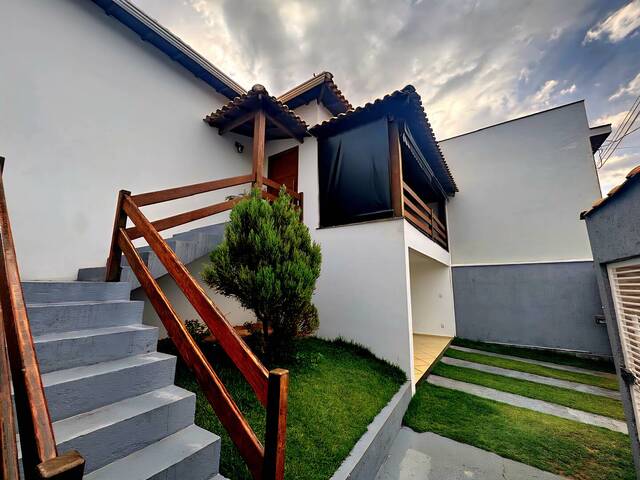 #498 - Casa para Locação em São João da Boa Vista - SP