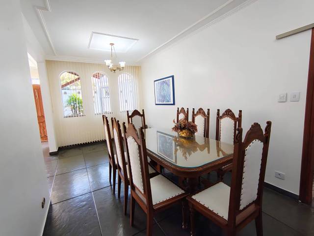 Casa para Venda em São João da Boa Vista - 5