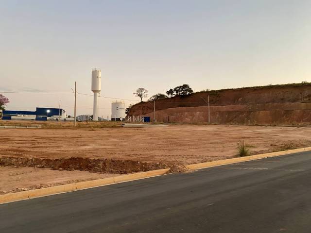 #525 - Terreno para Venda em Andradas - MG