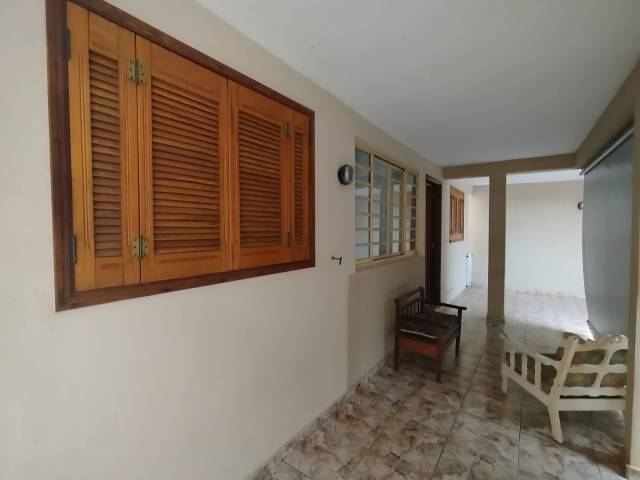 #527 - Casa para Venda em São João da Boa Vista - SP