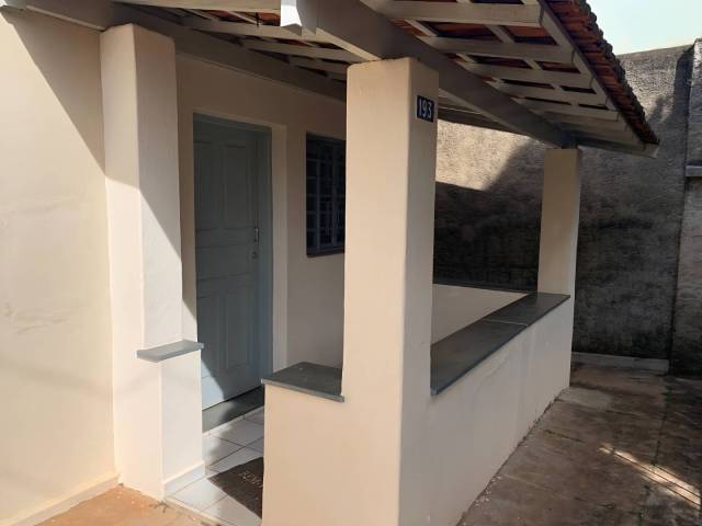 #528 - Casa para Venda em São João da Boa Vista - SP