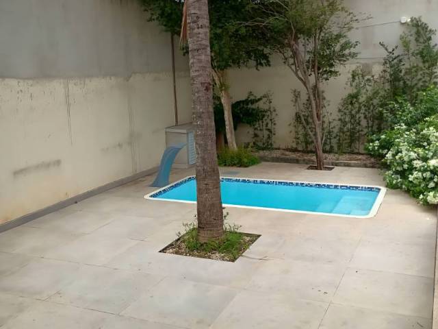 #533 - Casa para Venda em São João da Boa Vista - SP