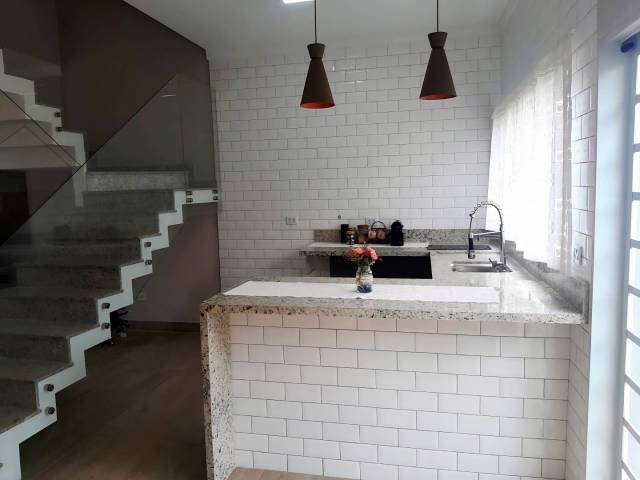 #535 - Casa para Venda em São João da Boa Vista - SP