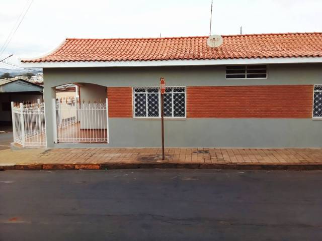 Casa para Venda em Vargem Grande do Sul - 5