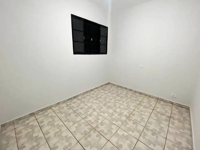 #553 - Apartamento para Locação em São João da Boa Vista - SP